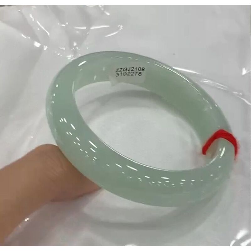 Bracciale in giada verde chiar - Lighting recensione e prezzo